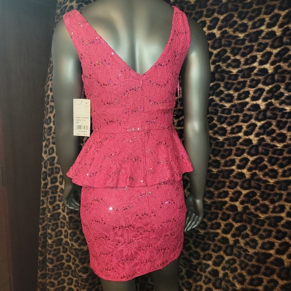 Dress - Picture 2 of 4